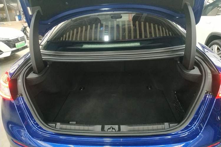 Used Maserati Ghibli 2019 3.0T Standard Version China VI Trunk