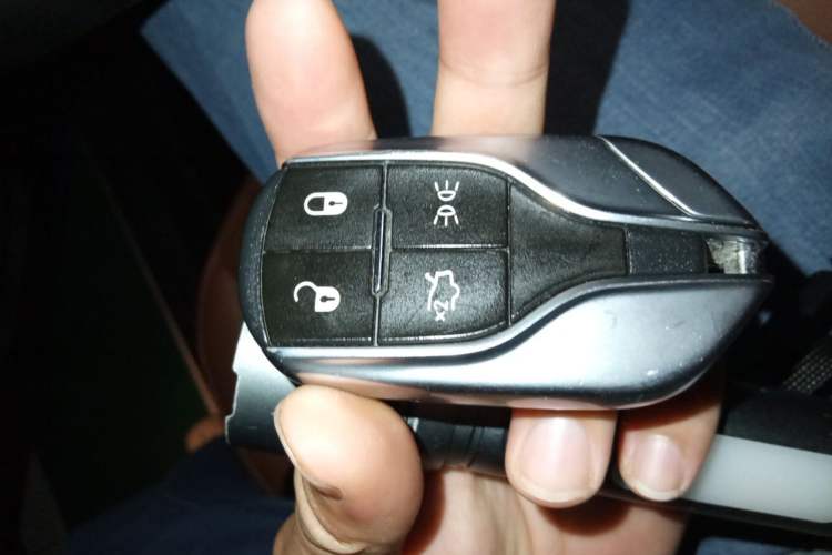 Used Maserati Ghibli 2019 3.0T Standard Version China VI Vehicle Key