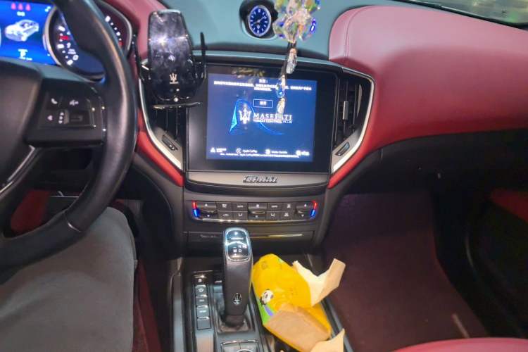 Used Maserati Ghibli 2019 3.0T Standard Version China V Emission Standard Audio And AC Panel