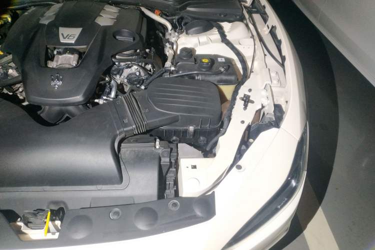 Used Maserati Ghibli 2019 3.0T Luxury Edition China V Standard Engine Bay Left