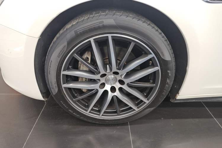 Used Maserati Ghibli 2019 3.0T Standard Version China VI Exterior 4