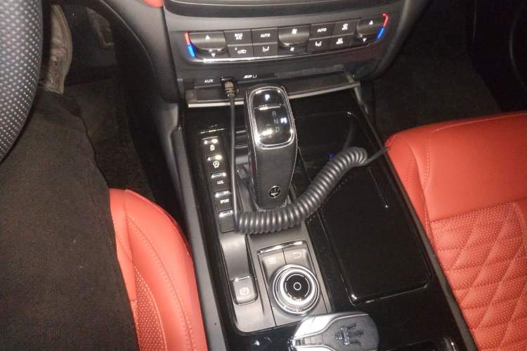 Used Maserati Ghibli 2019 3.0T Luxury Edition China V Standard Gear Lever