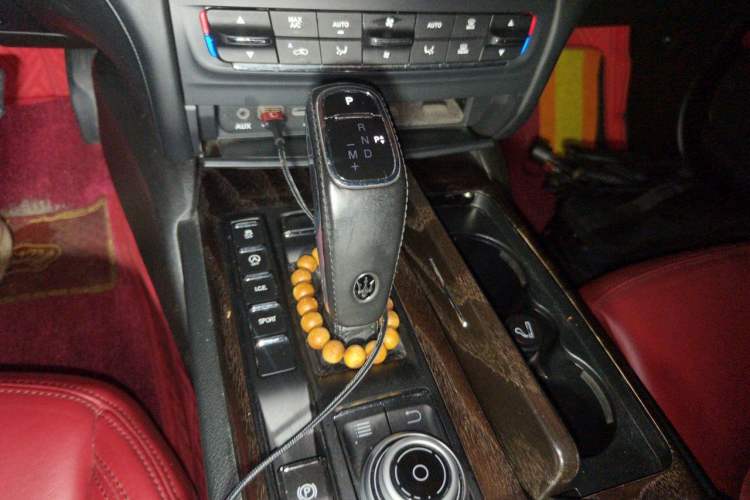 Used Maserati Ghibli 2019 3.0T Luxury Edition China V Standard Gear Lever