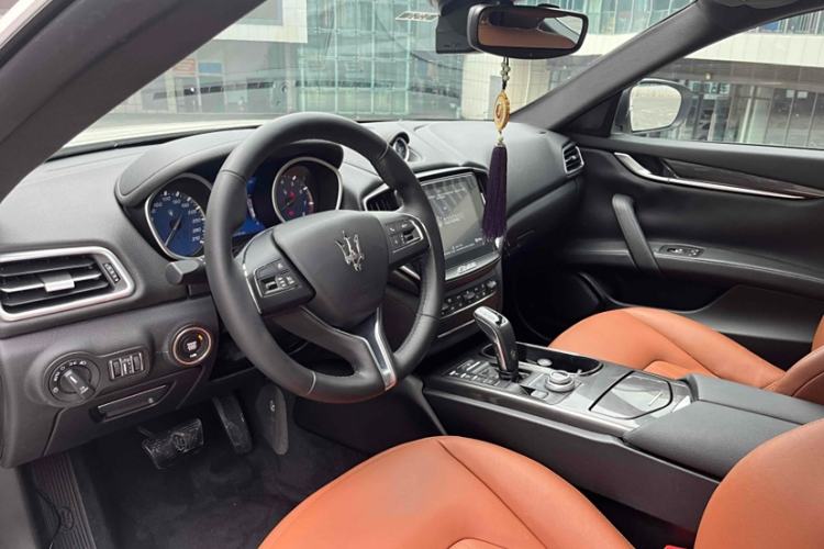 Used Maserati Ghibli 2019 3.0T Standard Version China V Emission Standard Interior 2