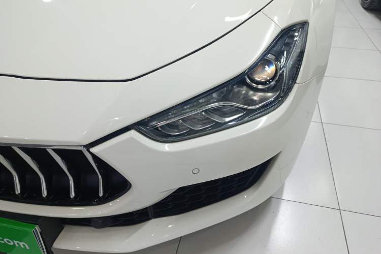 Used Maserati Ghibli 2019 3.0T Standard Version China VI Left Front Headlight