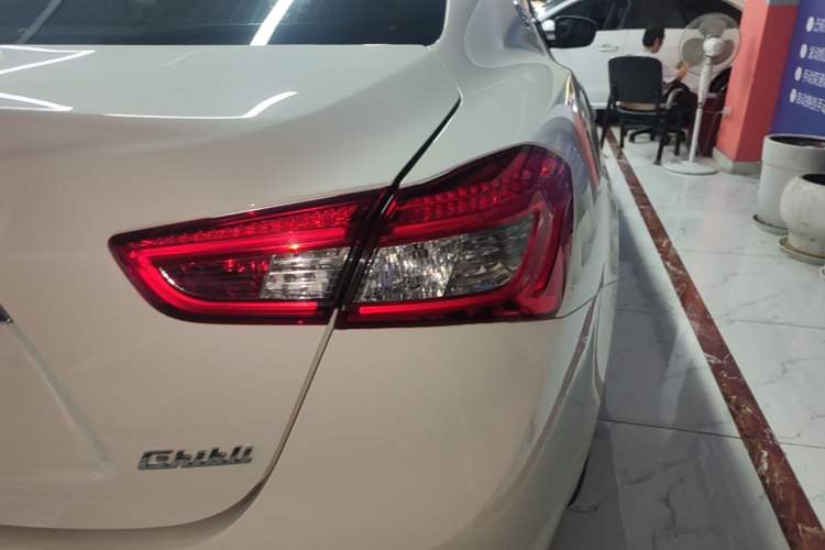 Used Maserati Ghibli 2019 3.0T Standard Version China VI Right Rear Taillight