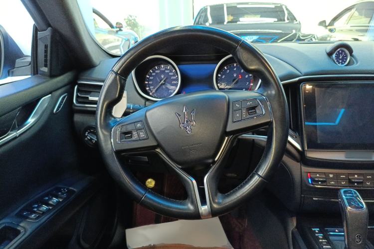 Used Maserati Ghibli 2019 3.0T Standard Version China V Emission Standard Steering Wheel