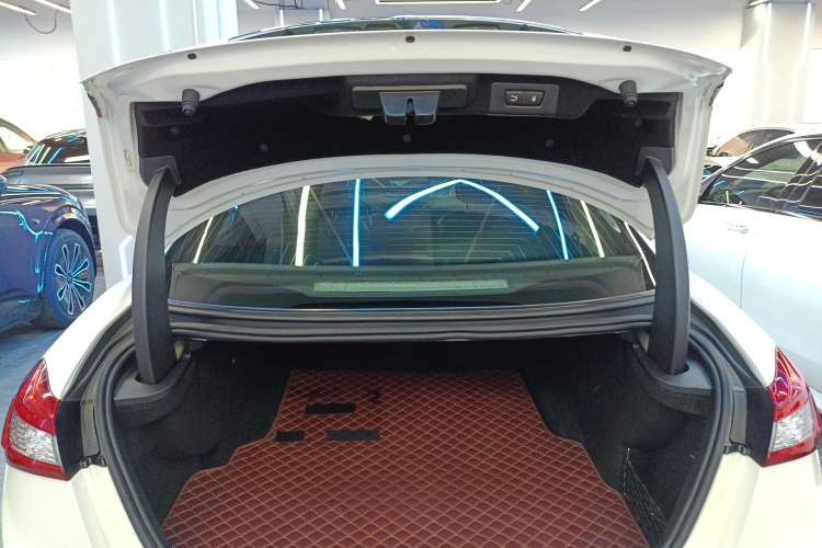 Used Maserati Ghibli 2019 3.0T Standard Version China V Emission Standard Trunk