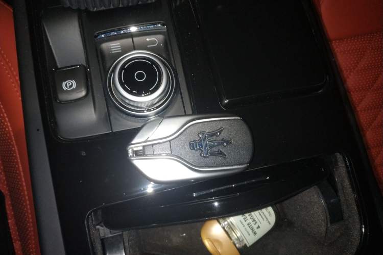 Used Maserati Ghibli 2019 3.0T Luxury Edition China V Standard Vehicle Key