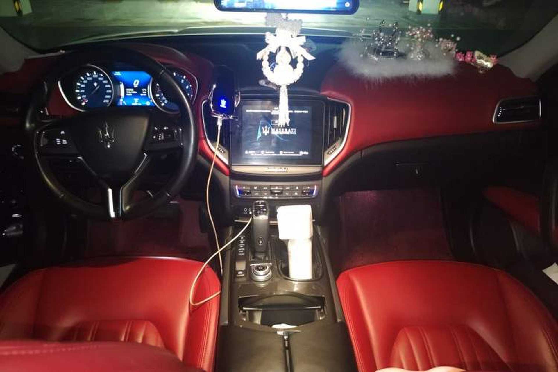 Used Maserati Ghibli 2020 3.0T Standard Edition Center Console