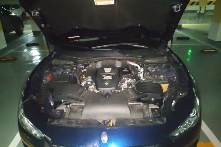 Used Maserati Ghibli 2020 3.0T Standard Edition Engine Bay