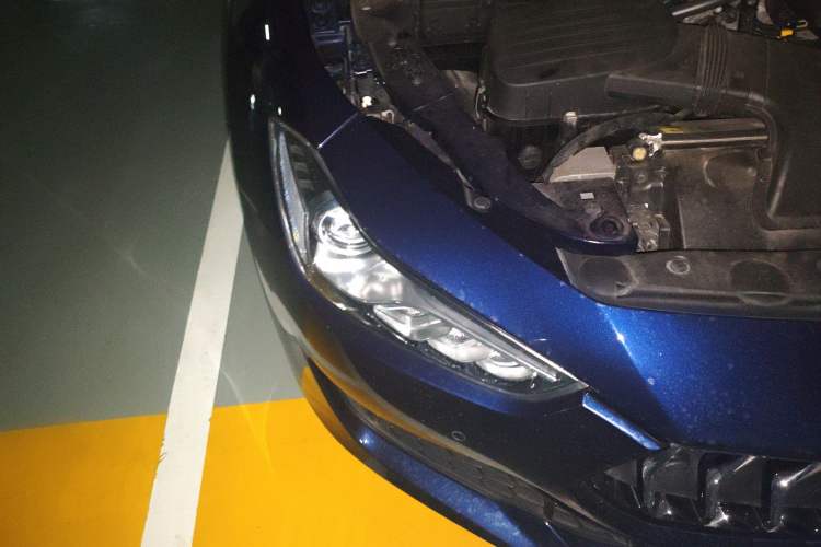 Used Maserati Ghibli 2020 3.0T Standard Edition Right Front Headlight