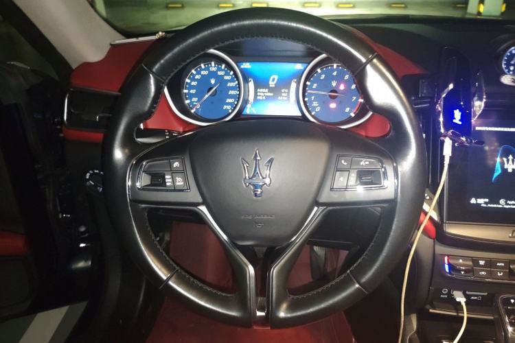 Used Maserati Ghibli 2020 3.0T Standard Edition Steering Wheel