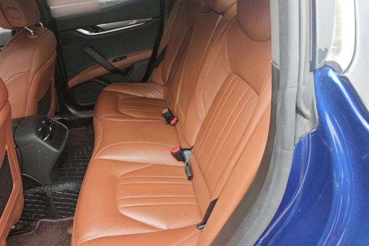 Used Maserati Ghibli 2021 2.0T Sharp Edition Left Rear Seat