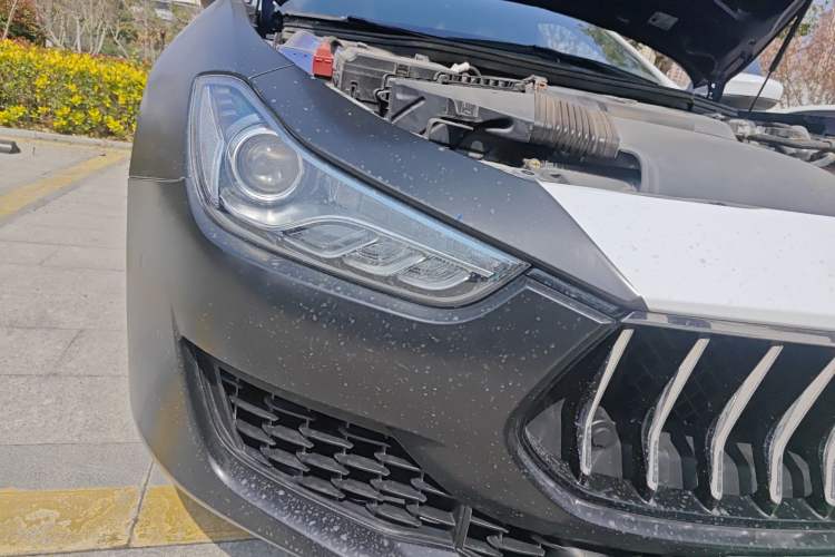 Used Maserati Ghibli 2021 2.0T Sharp Edition Right Front Headlight