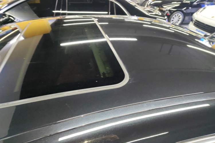 Used Maserati Ghibli 2021 2.0T Sharp Edition Roof