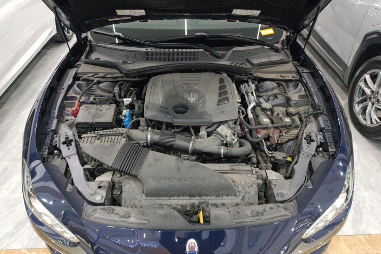 Used Maserati Ghibli 2021 2.0T Sharp Edition Engine Bay