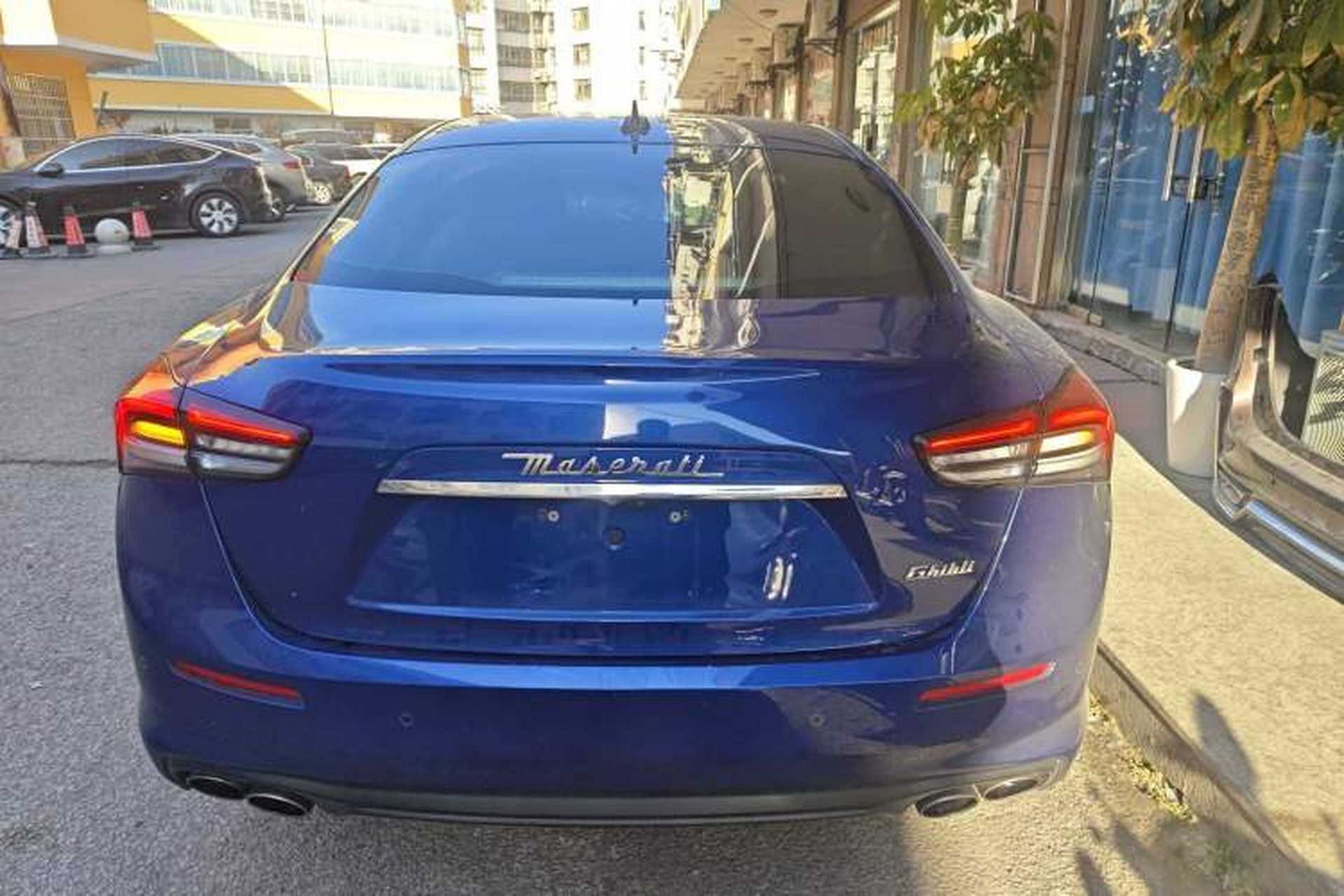 Used Maserati Ghibli 2021 2.0T Sharp Edition Exterior 4