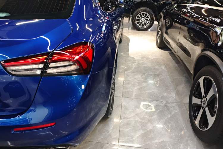 Used Maserati Ghibli 2021 2.0T Sharp Edition Exterior 6