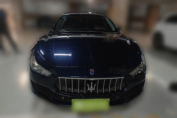Used Maserati Ghibli 2021 2.0T Sharp Edition Front