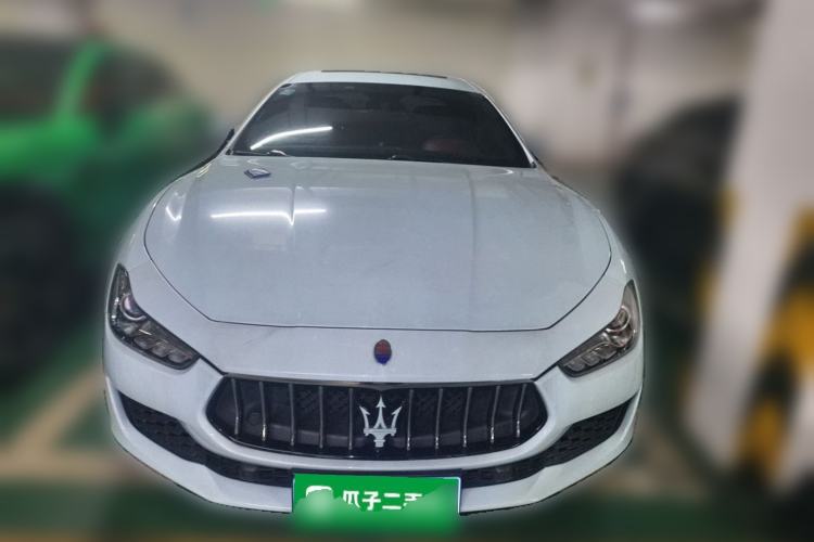 Used Maserati Ghibli 2021 2.0T Sharp Edition Front