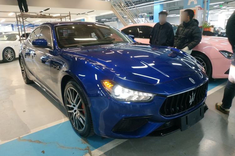 Used Maserati Ghibli 2021 3.0T GranSport Front Right 45 Deg