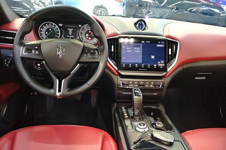 Used Maserati Ghibli 2021 2.0T Sharp Edition Interior 2