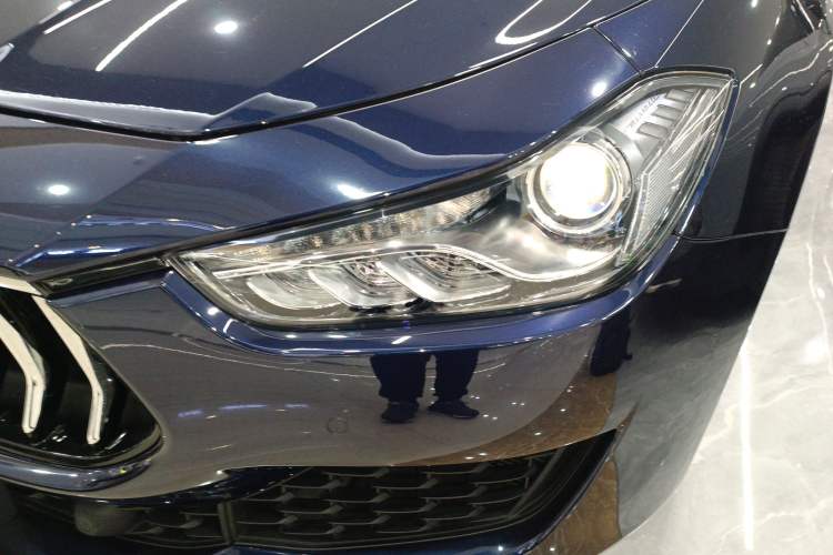 Used Maserati Ghibli 2021 2.0T Sharp Edition Left Front Headlight