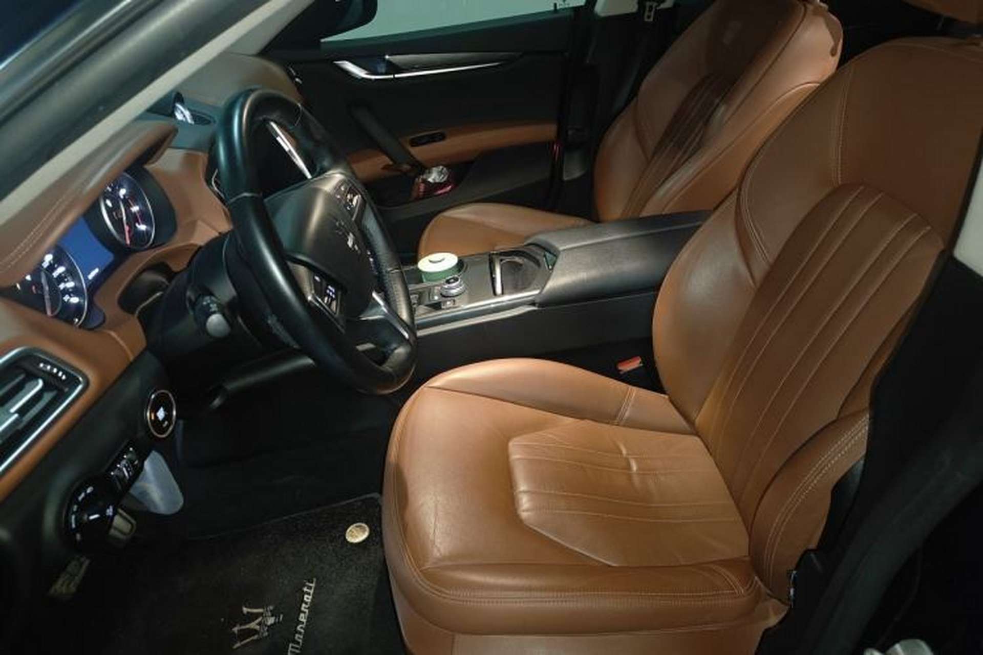 Used Maserati Ghibli 2021 2.0T Sharp Edition Left Front Seat