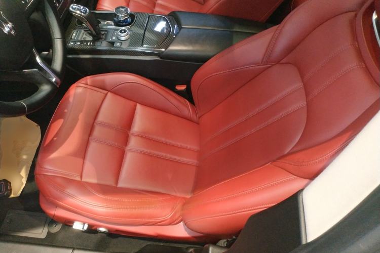 Used Maserati Ghibli 2021 3.0T GranSport Left Front Seat