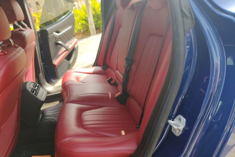 Used Maserati Ghibli 2021 2.0T Sharp Edition Left Rear Seat