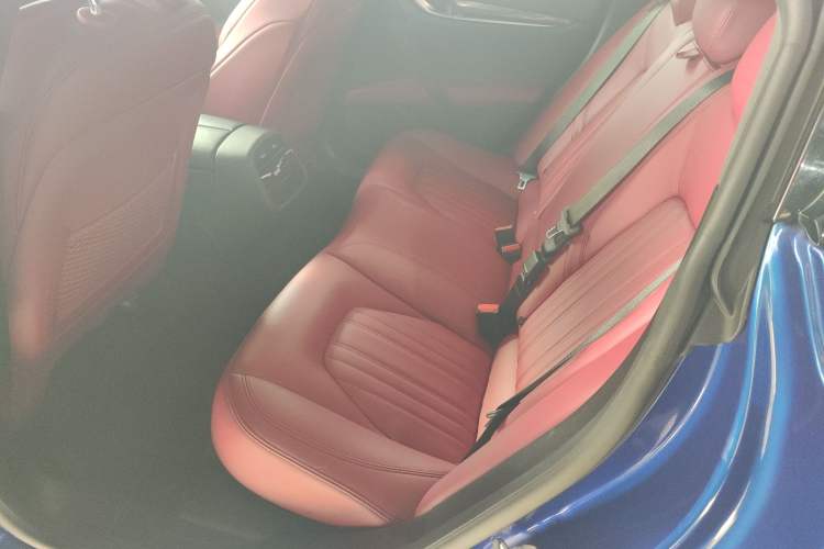 Used Maserati Ghibli 2021 2.0T Sharp Edition Left Rear Seat