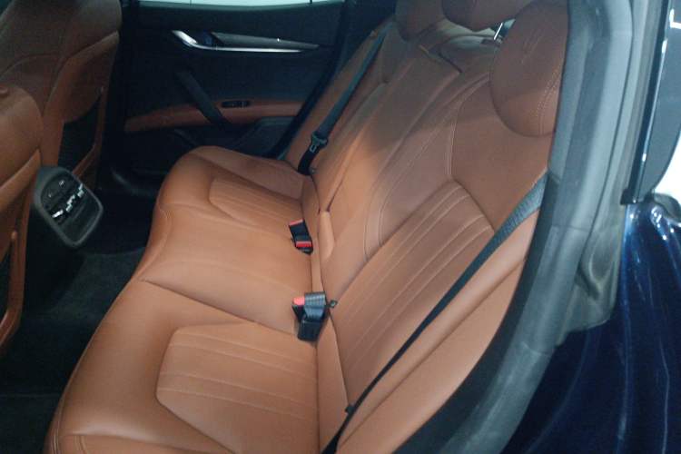 Used Maserati Ghibli 2021 2.0T Sharp Edition Left Rear Seat