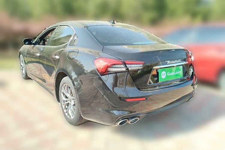 Used Maserati Ghibli 2021 2.0T Sharp Edition Rear Left 45 Deg