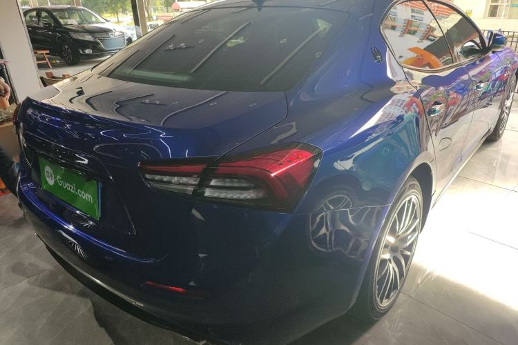 Used Maserati Ghibli 2021 2.0T Sharp Edition Rear Right 45 Deg