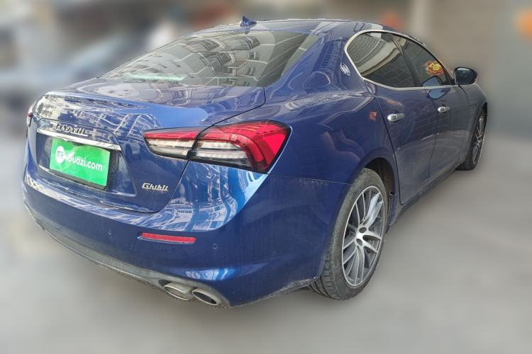 Used Maserati Ghibli 2021 2.0T Sharp Edition Rear Right 45 Deg