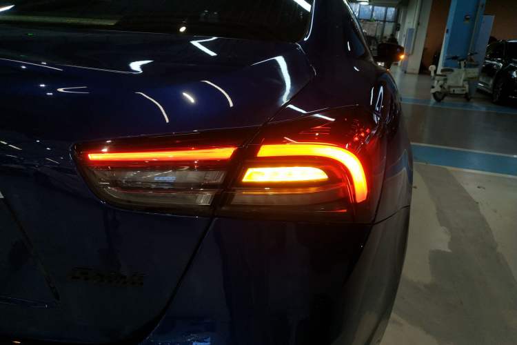 Used Maserati Ghibli 2021 3.0T GranSport Right Rear Taillight