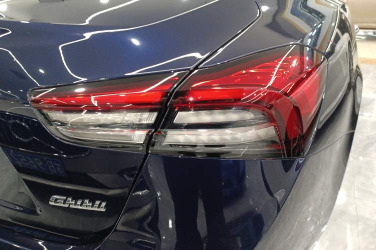 Used Maserati Ghibli 2021 2.0T Sharp Edition Right Rear Taillight