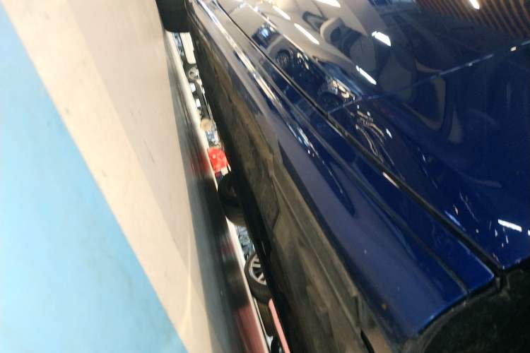 Used Maserati Ghibli 2021 3.0T GranSport Right Side Sill