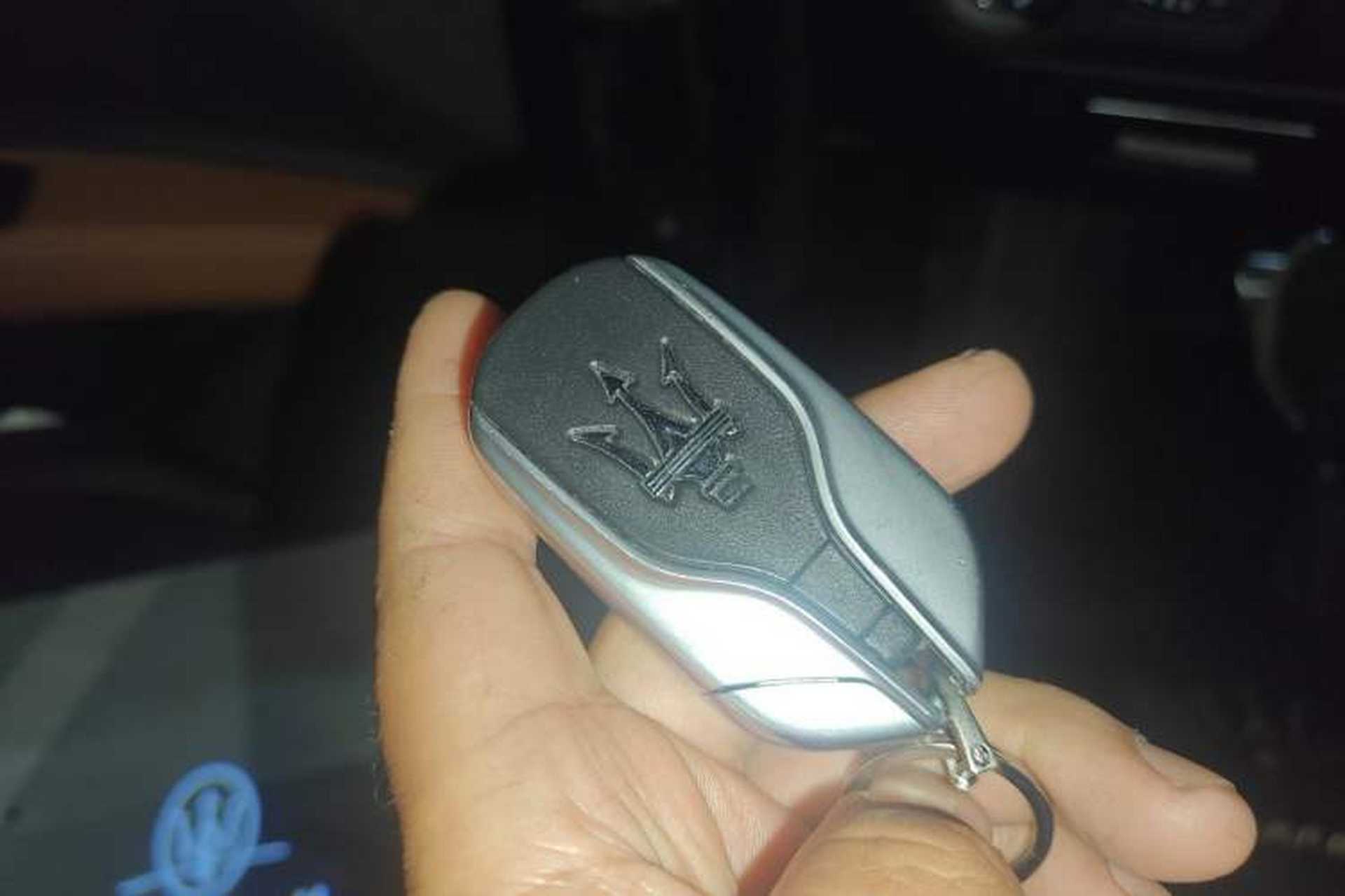 Used Maserati Ghibli 2021 2.0T Sharp Edition Vehicle Key