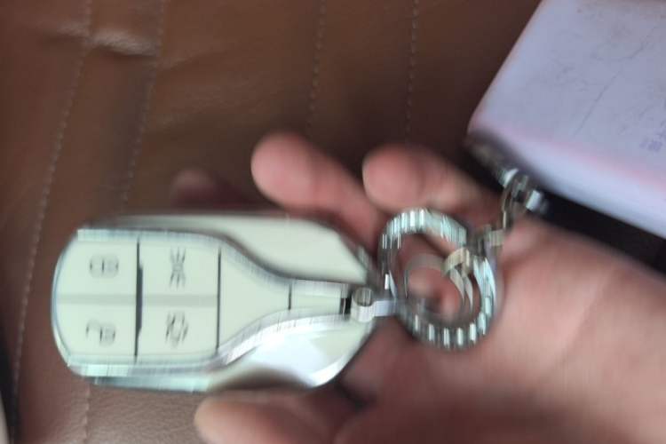Used Maserati Ghibli 2021 2.0T Sharp Edition Vehicle Key