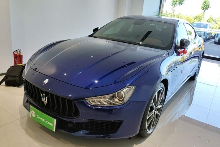 Używany Maserati Ghibli 2021 2.0T Sharp Edition Guazi used car, China used car export, Used car for sale, Used cars, Cheapest cars for sale