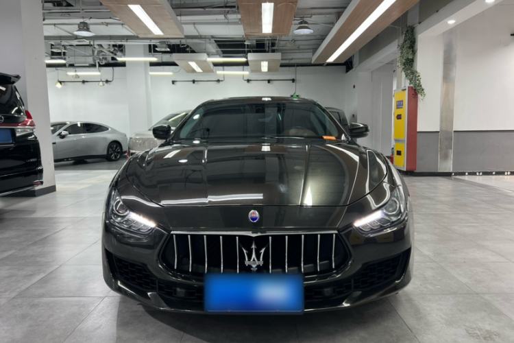 Used Maserati Ghibli 2021 2.0T Sharp Edition Exterior 4