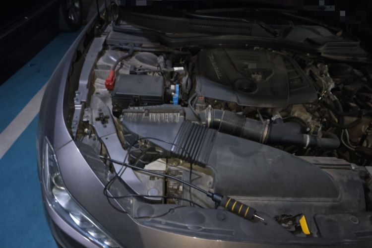 Used Maserati Ghibli 2021 2.0T Sharp Edition Engine Bay Right