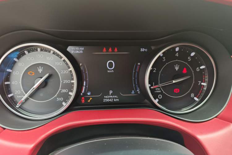Used Maserati Ghibli 2021 2.0T Sharp Edition Instrument Cluster