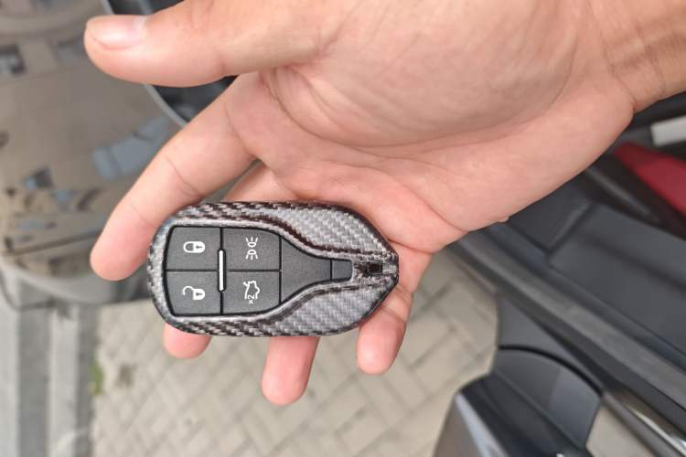 Used Maserati Ghibli 2021 2.0T Sharp Edition Vehicle Key