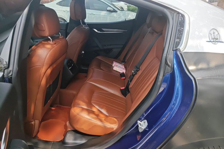 Used Maserati Ghibli 2021 2.0T Sharp Edition Left Rear Seat