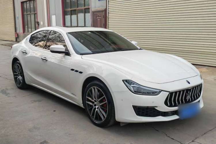 Used Maserati Ghibli 2021 2.0T Sharp Edition Exterior 2
