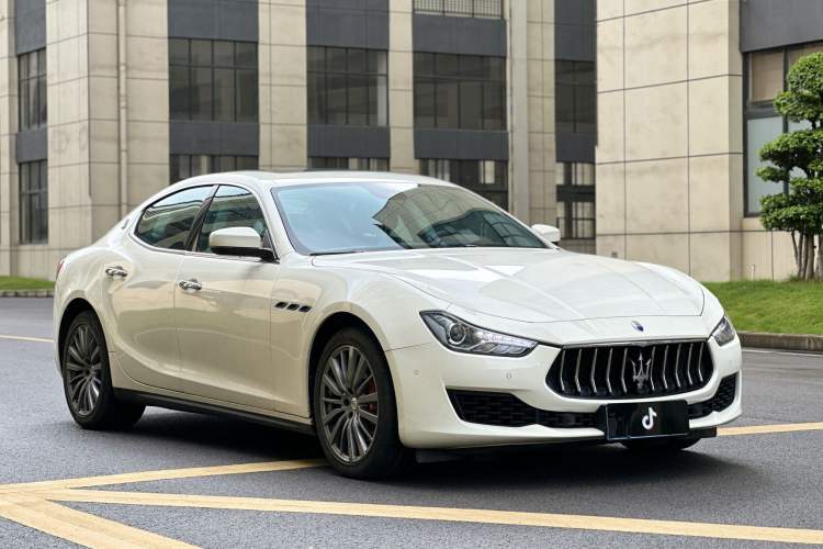 Used Maserati Ghibli 2021 2.0T Sharp Edition Exterior 2