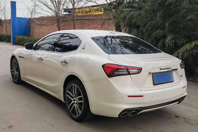 Used Maserati Ghibli 2021 2.0T Sharp Edition Exterior 3